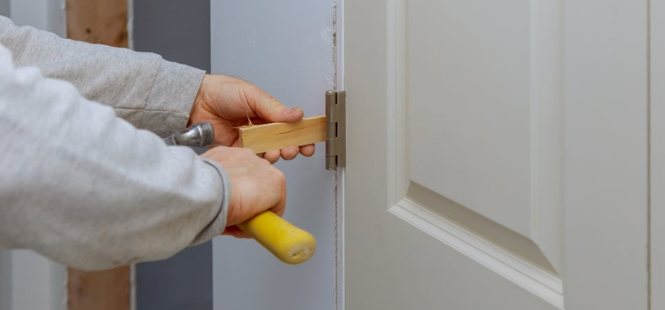 fiberglass entry door repair in Richmond West